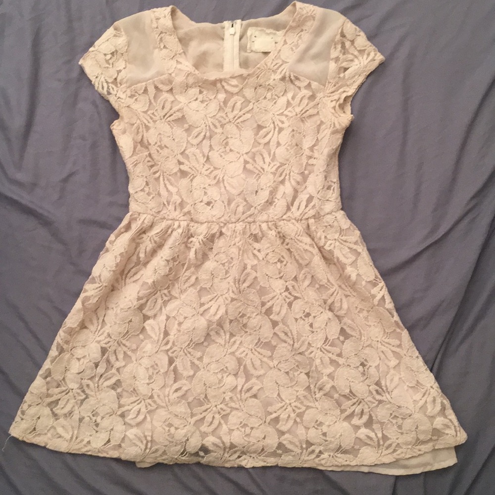 Lace dress